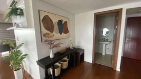 3 Bedroom Condo for sale in San Lorenzo, Metro Manila