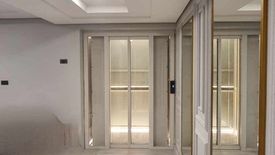 6 Bedroom House for sale in LOYOLA GRAND VILLAS, Ramon Magsaysay, Metro Manila near LRT-1 Roosevelt