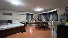 4 Bedroom House for sale in Malanday, Metro Manila