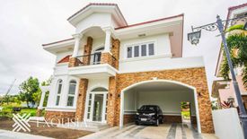 5 Bedroom House for sale in Versailles Alabang Village, Almanza Dos, Metro Manila