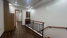 4 Bedroom House for sale in San Antonio, Metro Manila near LRT-1 Roosevelt