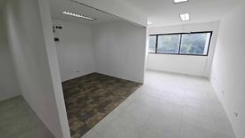 Office for rent in Highway Hills, Metro Manila near MRT-3 Shaw Boulevard