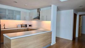 2 Bedroom Condo for rent in San Lorenzo, Metro Manila near MRT-3 Ayala