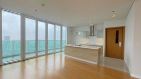 3 Bedroom Condo for rent in Park Terraces, San Lorenzo, Metro Manila near MRT-3 Ayala