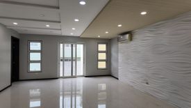 3 Bedroom House for sale in Horseshoe, Metro Manila near LRT-2 Gilmore