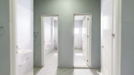 6 Bedroom House for sale in Guadalupe, Cebu