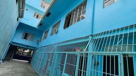 Apartment for sale in Veterans Village, Metro Manila near LRT-1 Roosevelt