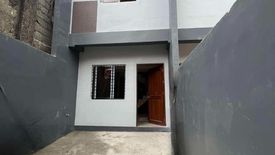 2 Bedroom Townhouse for sale in Santa Mesa, Metro Manila near LRT-2 V. Mapa