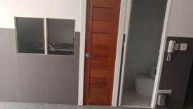 3 Bedroom Townhouse for sale in Santa Cruz, Metro Manila near LRT-1 Tayuman