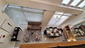 4 Bedroom House for sale in Central, Metro Manila