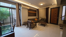 5 Bedroom Townhouse for Sale or Rent in Mariana, Metro Manila near LRT-2 Gilmore