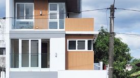 3 Bedroom Townhouse for sale in Batasan Hills, Metro Manila