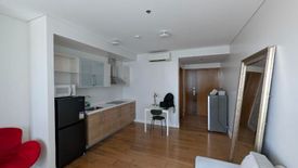 1 Bedroom Condo for sale in San Lorenzo, Metro Manila near MRT-3 Ayala