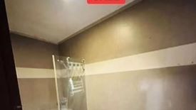 Townhouse for sale in Kapitolyo, Metro Manila