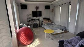 10 Bedroom House for rent in Balingasa, Metro Manila near LRT-1 Balintawak