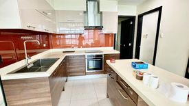 3 Bedroom Condo for sale in Crescent Park Residences, Bagong Tanyag, Metro Manila