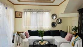 4 Bedroom House for sale in Caniogan, Metro Manila