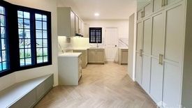 4 Bedroom House for rent in New Alabang Village, Metro Manila