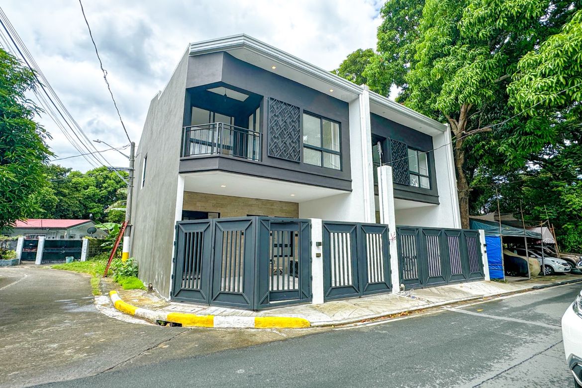 BRAND NEW MODERN 2 STOREY DUPLEX HOUSE AND LOT FOR SALE IN PILAR VILLAGE LAS PINAS CITY