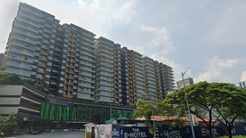 3 Bedroom Condo for sale in Tambo, Metro Manila