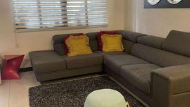 4 Bedroom Townhouse for sale in Kapitolyo, Metro Manila