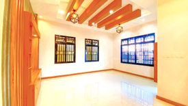 4 Bedroom House for sale in Talon Dos, Metro Manila