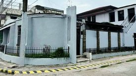 8 Bedroom House for sale in Pacita 1, Laguna