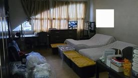 5 Bedroom House for sale in Guadalupe Nuevo, Metro Manila near MRT-3 Guadalupe