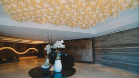 1 Bedroom Condo for sale in 8 Newtown Boulevard, Mactan, Cebu