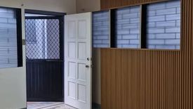 House for sale in Bahay Toro, Metro Manila near LRT-1 Roosevelt