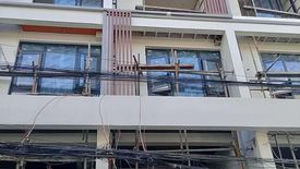 4 Bedroom Townhouse for sale in Paang Bundok, Metro Manila