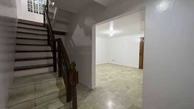 5 Bedroom House for rent in Batasan Hills, Metro Manila