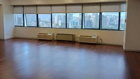 3 Bedroom Condo for rent in Urdaneta, Metro Manila near MRT-3 Ayala