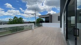 4 Bedroom House for sale in Batasan Hills, Metro Manila