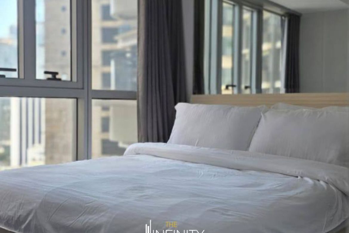 2 Bedroom For Sale In Knightsbridge, Makati City