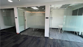 Office for rent in Pinyahan, Metro Manila near MRT-3 Quezon Avenue