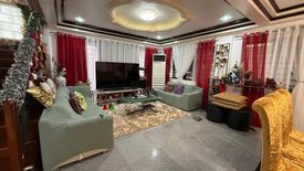 5 Bedroom House for sale in Mindanao Avenue Quezon City, Tandang Sora, Metro Manila