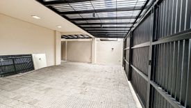 4 Bedroom House for sale in BF Homes, Metro Manila