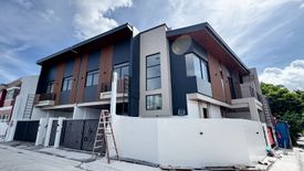 3 Bedroom House for sale in Talon Dos, Metro Manila