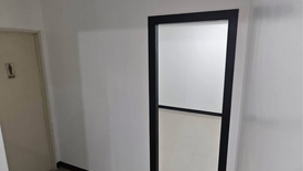 Office for rent in Barangay 27, Metro Manila near LRT-1 Gil Puyat