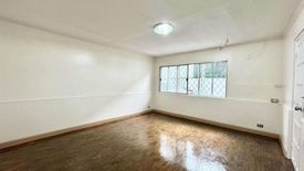 5 Bedroom House for rent in White Plains, Metro Manila