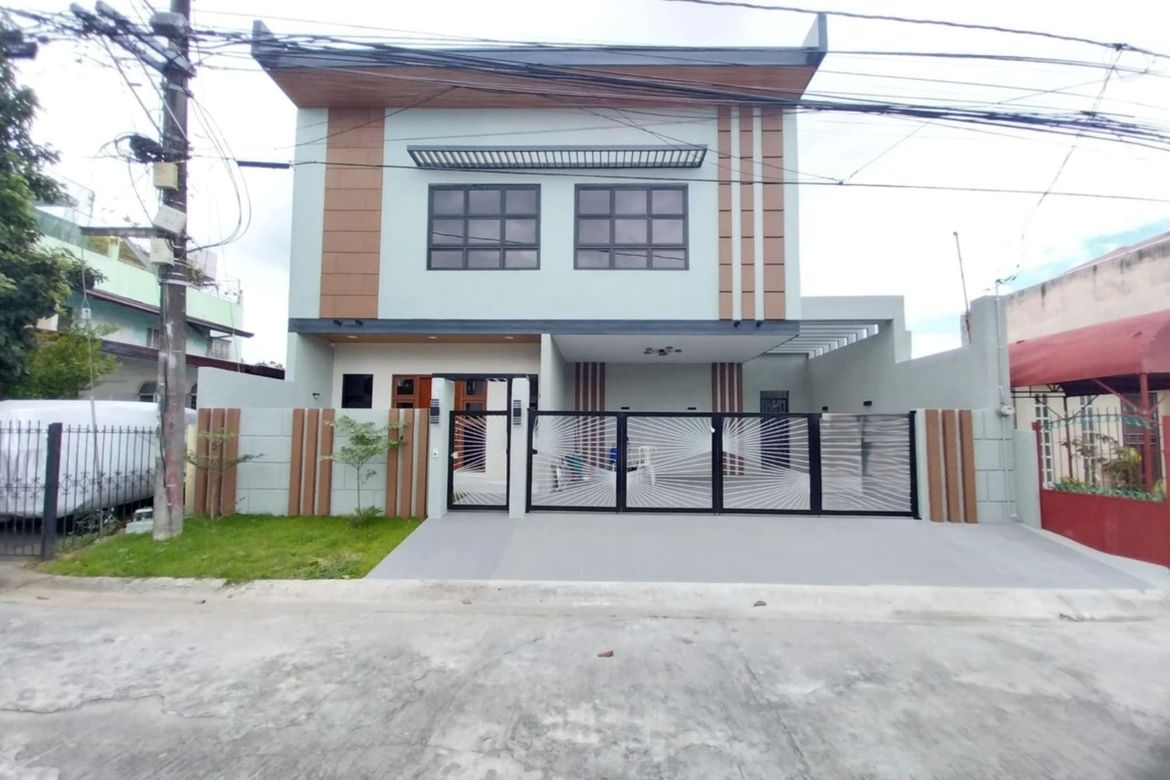 For Sale Newly Built Modern Single Attached House and Lot in BF Resort Village Las Piñas