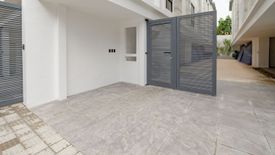 3 Bedroom Townhouse for sale in Tandang Sora, Metro Manila