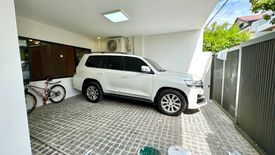 5 Bedroom House for sale in Greenwoods Executive Village, San Miguel, Metro Manila