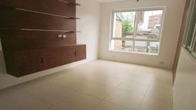 3 Bedroom Townhouse for sale in Santa Cruz, Metro Manila near LRT-1 Tayuman