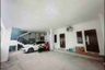 9 Bedroom House for sale in Jajar, Central Java