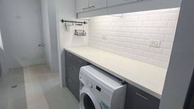 3 Bedroom Condo for rent in BGC, Metro Manila near MRT-3 Buendia