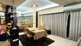 4 Bedroom Condo for sale in BGC, Metro Manila