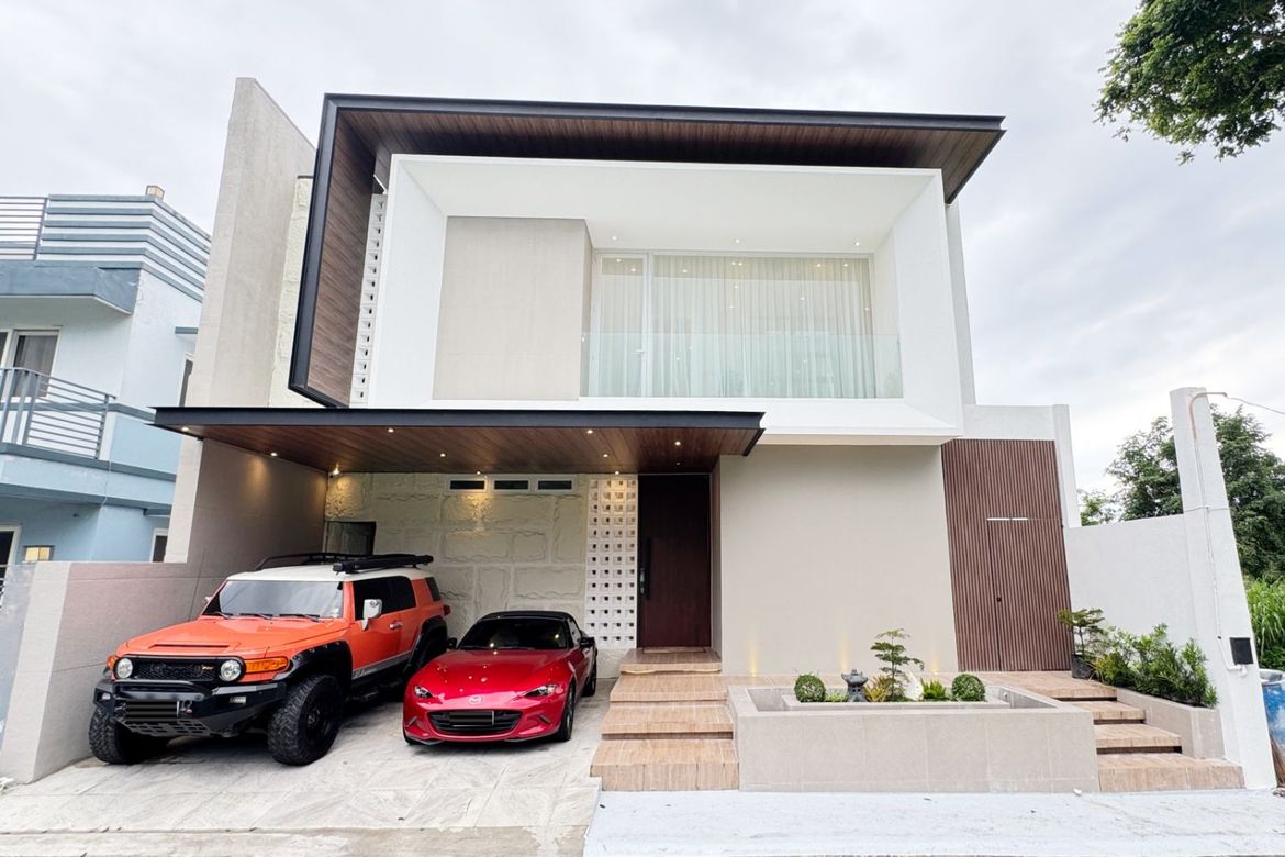 Brand New Modern House and Lot with Pool for Sale in Silang, Cavite near Tagaytay City