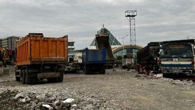 Land for rent in San Dionisio, Metro Manila